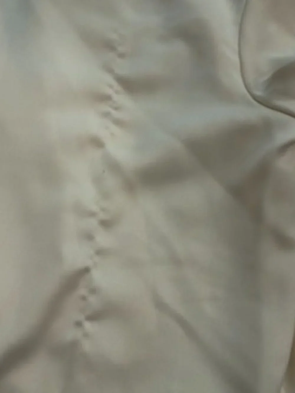 DKNY Ivory Long Sleeve Blouse – Size Large (NWT) - Picture 12 of 16
